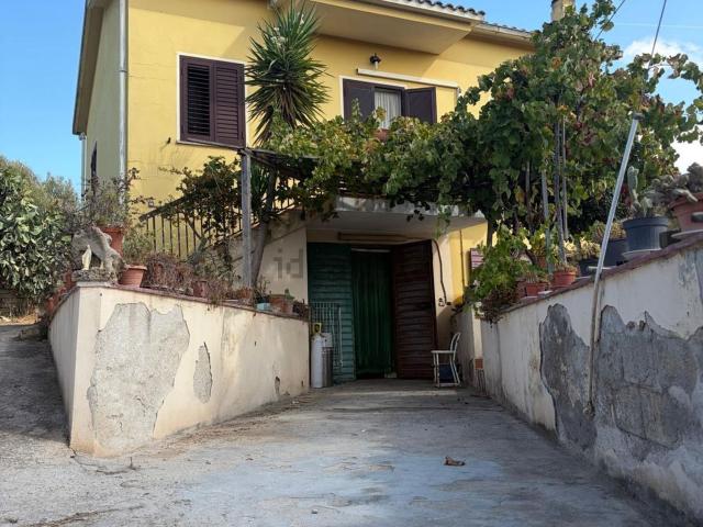 Casa in vendita a Li Punti, Sassari