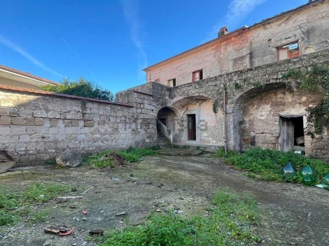 Casa in vendita a Pastorano, Campania