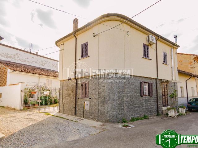 Casa in vendita a Piemonte, Alessandria