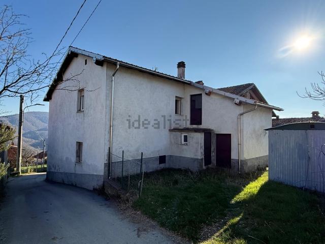 Casa in vendita a Pallare, Liguria