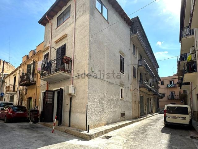 Casa in vendita a Partinico, Sicilia