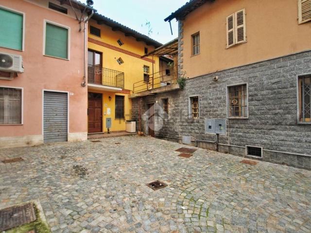 Casa in vendita a Livorno Ferraris, Vercelli