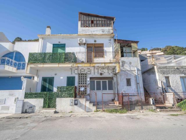 Casa in vendita a VI Circoscrizione, Messina
