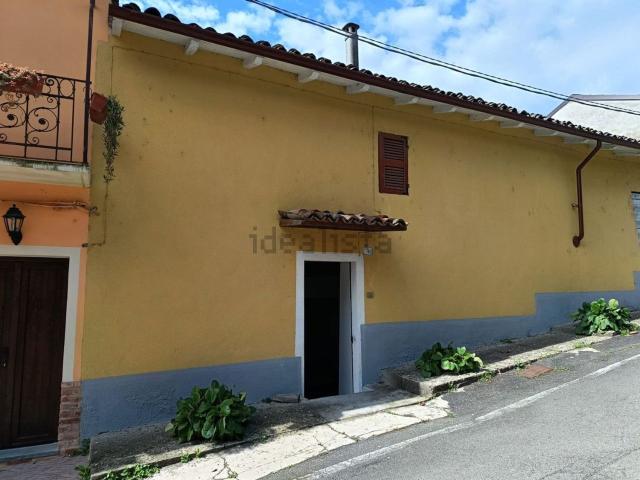 Casa in vendita a Piemonte, Alessandria
