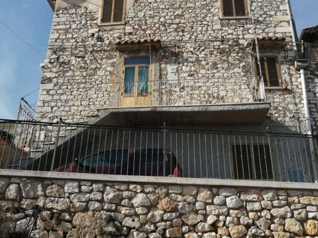 Casa in vendita a Sezze, Lazio