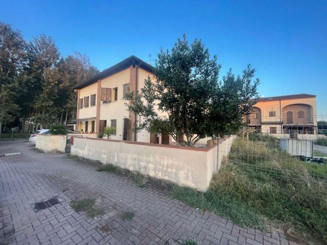 Casa in vendita a Unione Alto Ferrarese, Roversetto