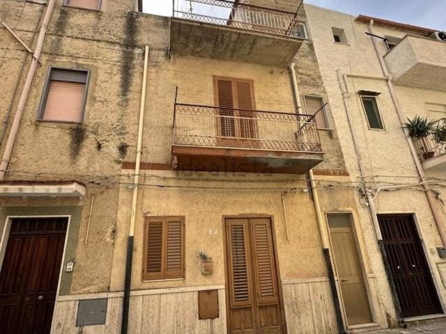 Casa in vendita a Ribera, Sicilia
