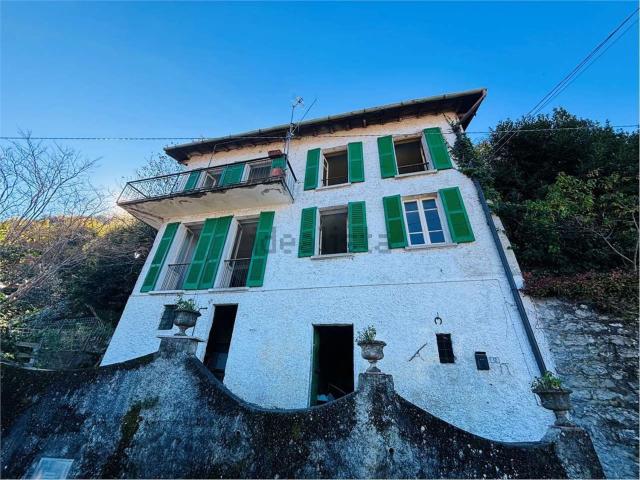 Casa in vendita a Limonta, Oliveto Lario