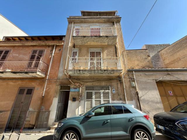 Casa in vendita a Partinico, Sicilia