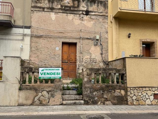 Casa in vendita a Erice, Sicilia
