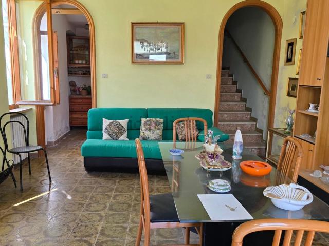 Casa in vendita a Piemonte, Alessandria