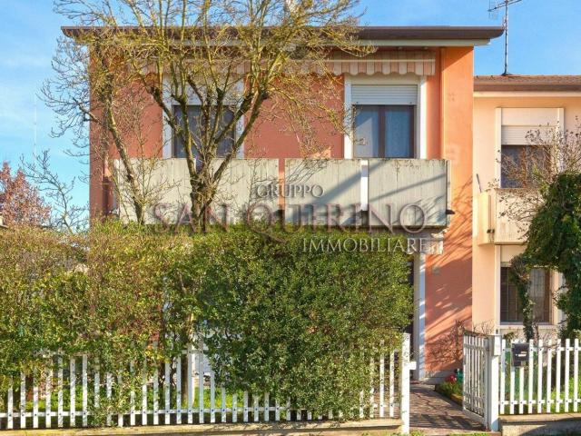 Casa in vendita a Bassa Reggiana, Re