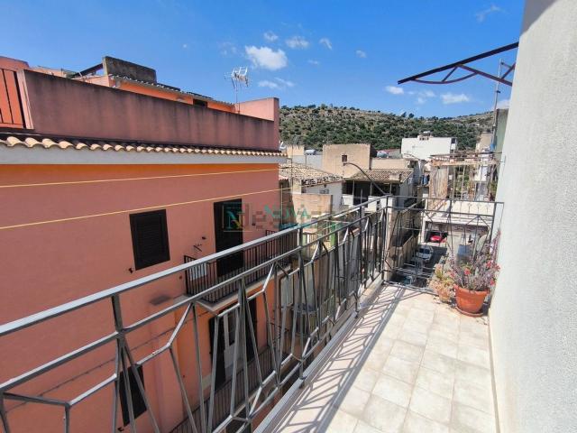 Casa in vendita a Jungi, Scicli