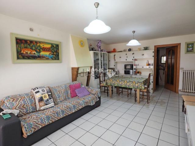 Casa in vendita a Marche, Macerata