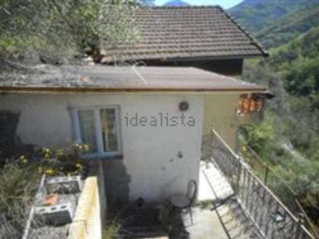 Casa in vendita a Apricale, Liguria