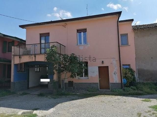 Casa in vendita a Dovera, Lombardia