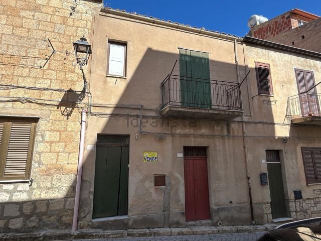 Casa in vendita a Bompietro, Sicilia