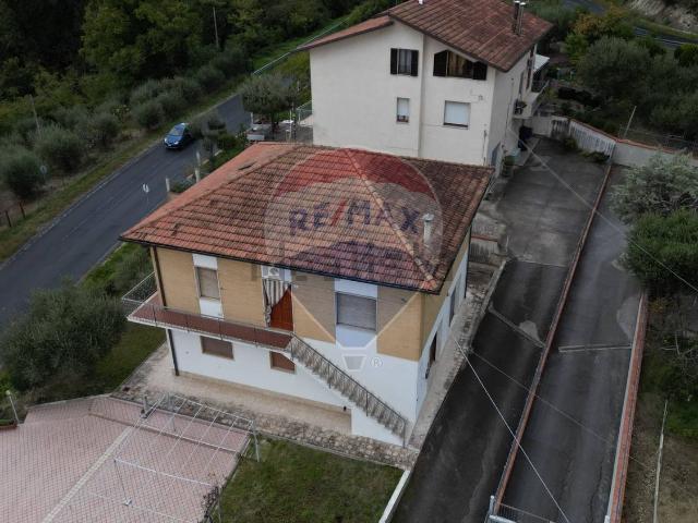 Casa in vendita a Marche, Ancona