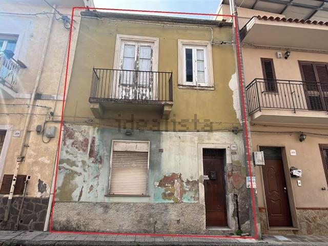 Casa in vendita a Fondaco Nuovo, Barcellona Pozzo di Gotto