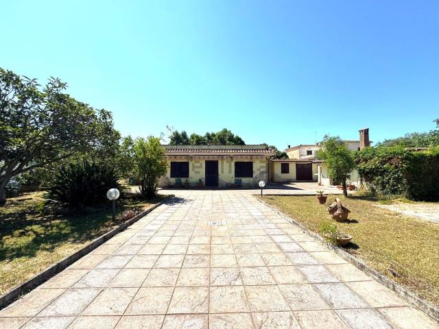 Casa in vendita a Colle di Mare, Aprilia