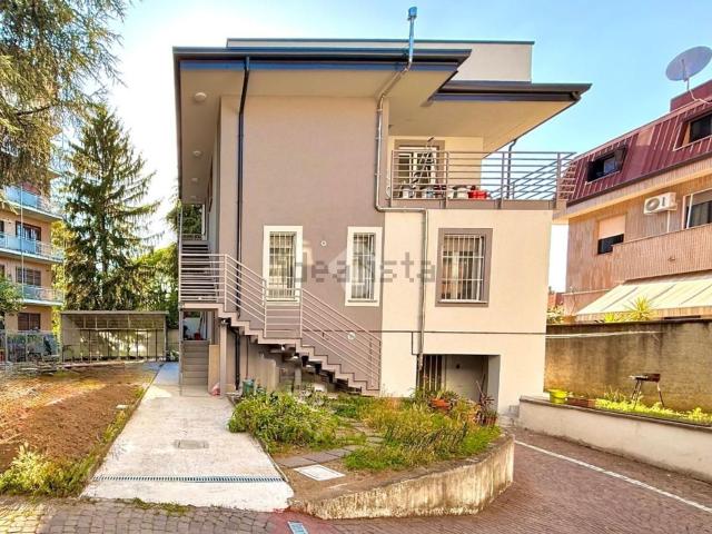 Casa in vendita a Vimodrone, Lombardia