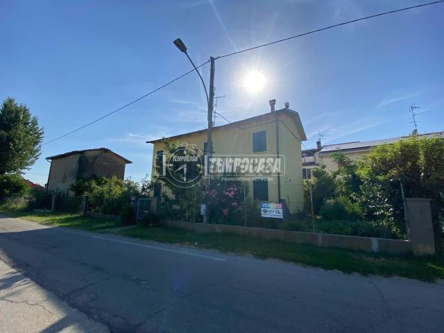 Casa in vendita a Unione dei comuni del Sorbara, Bomporto
