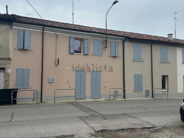 Casa in vendita a Bassa Reggiana, Re