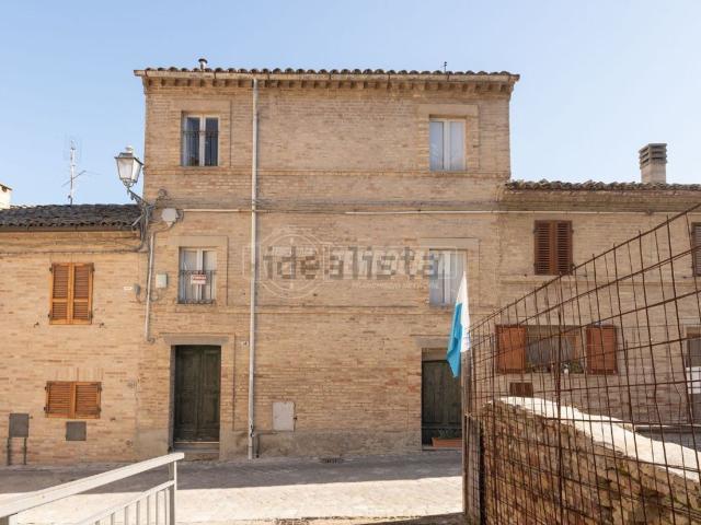 Casa in vendita a Marche, Macerata
