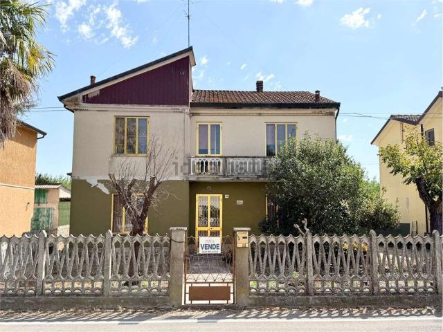 Casa in vendita a Unione Terre e Fiumi, Reggio Emilia
