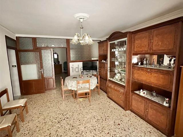 Casa in vendita a Palazzo Adriano, Sicilia