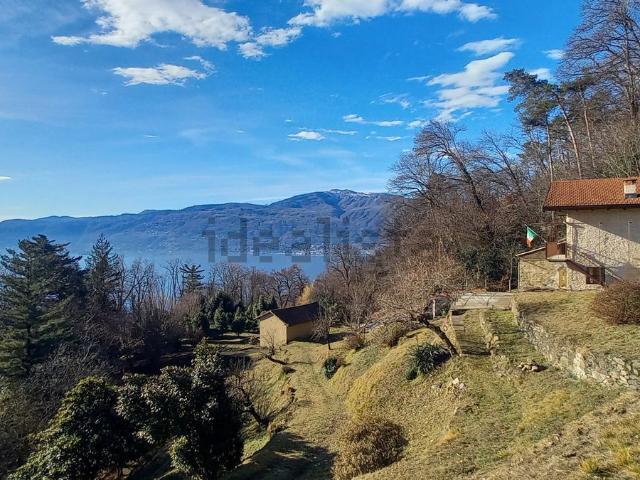 Casa in vendita a Suna, Piemonte