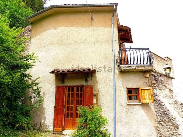 Casa in vendita a Ortona Dei Marsi, Abruzzo