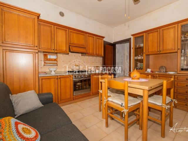 Casa in vendita a Rovigo, Veneto