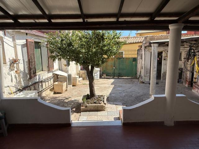 Casa in vendita a Pula, Sardigna/Sardegna