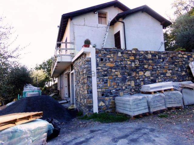 Casa in vendita a Artallo, Imperia