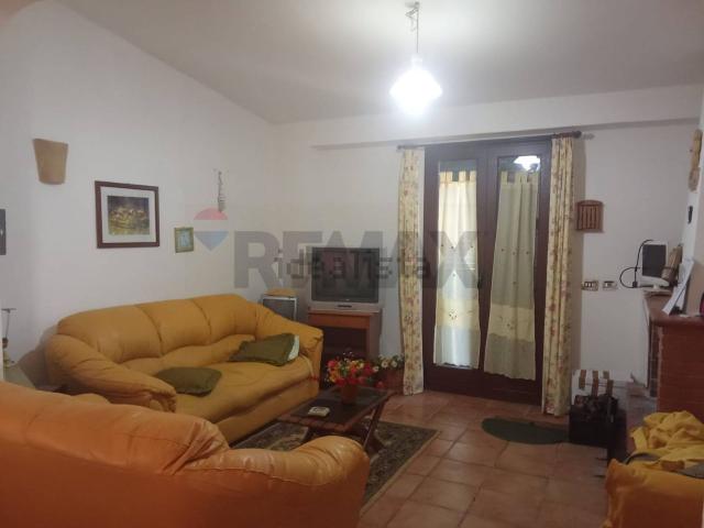 Casa in vendita a Niscemi, Caltanissetta