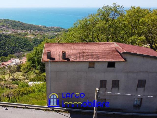 Casa in vendita a Calabria, Cosenza
