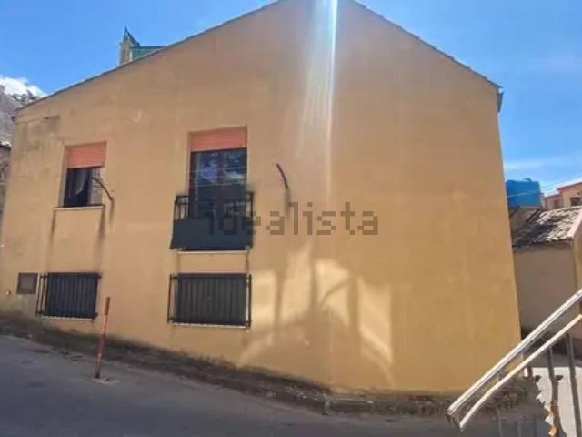 Casa in vendita a Calascibetta, Sicilia