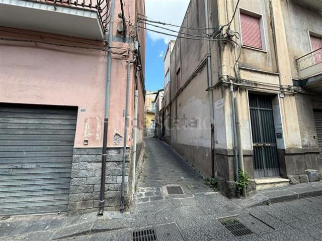 Casa in vendita a Biancavilla, Sicilia