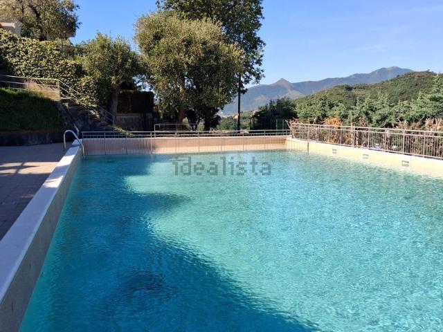 Casa in vendita a Pietra Ligure, Liguria