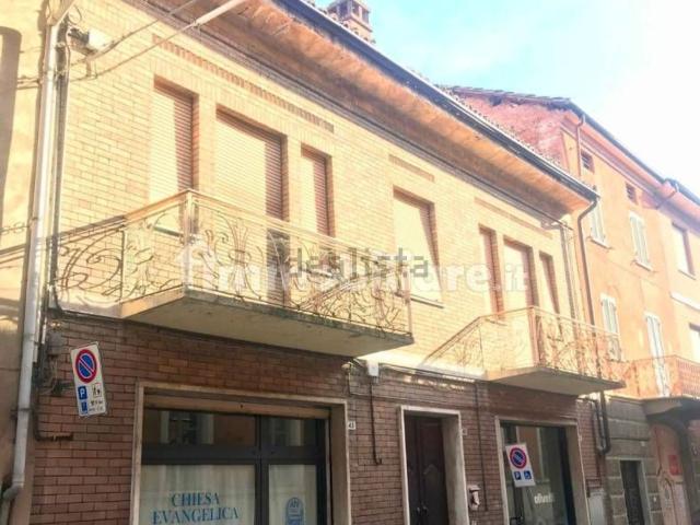 Casa in vendita a Piemonte, Asti
