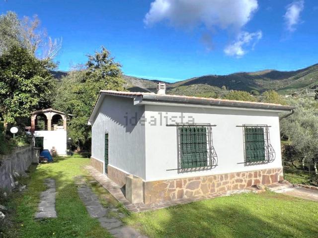 Casa in vendita a Calci, Toscana