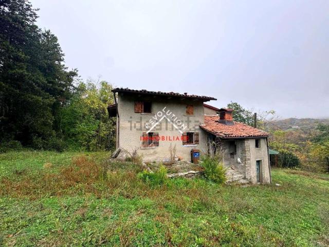 Casa in vendita a San Leo Bastia, Umbria