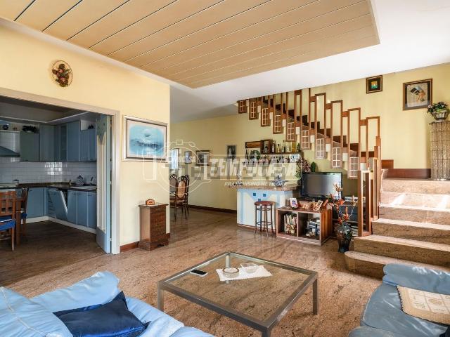 Casa in vendita a Marche, Macerata