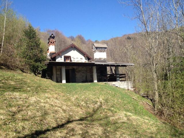 Casa in vendita a Cambiesso, Intragna
