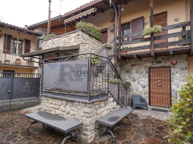 Casa in vendita a Contrada Vanzone, Calusco d'Adda