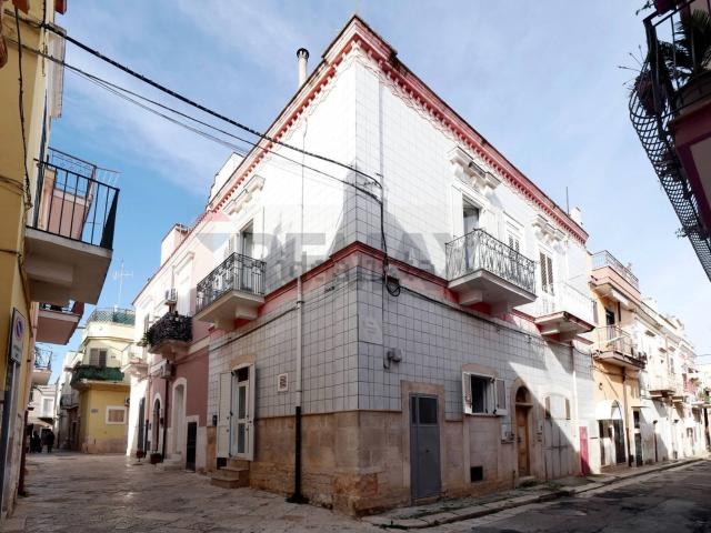Casa in vendita a Puglia, Bari