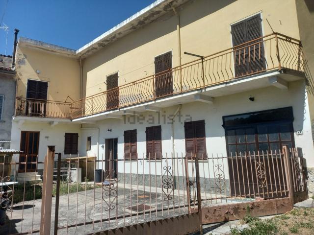 Casa in vendita a Piemonte, Alessandria