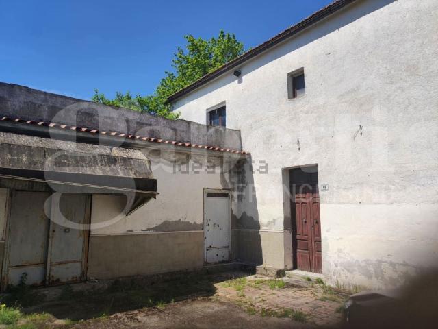 Casa in vendita a San Leucio Del Sannio, Campania