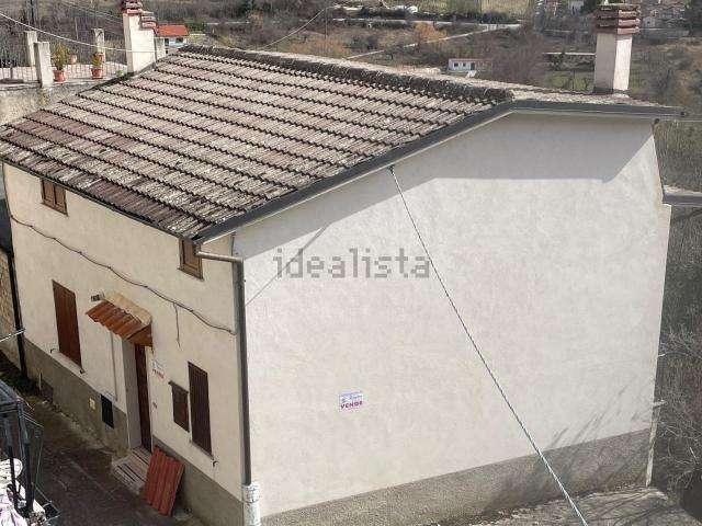 Casa in vendita a Ortona Dei Marsi, Abruzzo